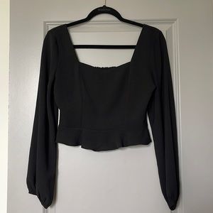 Black long sleeve crop top blouse